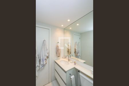 Apartamento à venda com 141m², 4 quartos e 3 vagas