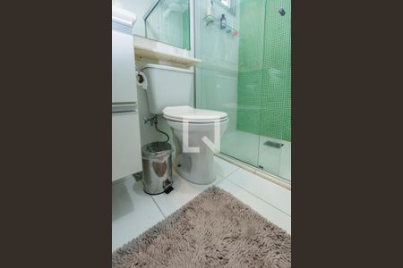 Apartamento à venda com 141m², 4 quartos e 3 vagas Apartamento à venda com 141m², 4 quartos e 3 vagasBanheiro da Suíte 3