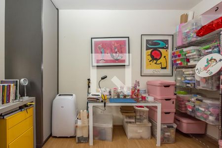 Apartamento à venda com 141m², 4 quartos e 3 vagas Apartamento à venda com 141m², 4 quartos e 3 vagasQuarto 4