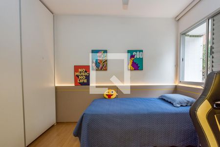 Apartamento à venda com 141m², 4 quartos e 3 vagas Apartamento à venda com 141m², 4 quartos e 3 vagasSuíte 2