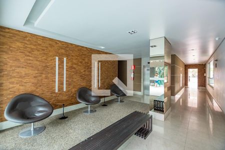 Apartamento à venda com 141m², 4 quartos e 3 vagas Apartamento à venda com 141m², 4 quartos e 3 vagasHall de entrada