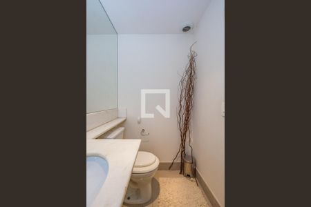 Apartamento à venda com 141m², 4 quartos e 3 vagas Apartamento à venda com 141m², 4 quartos e 3 vagasLavabo