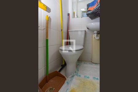 Apartamento à venda com 141m², 4 quartos e 3 vagas Apartamento à venda com 141m², 4 quartos e 3 vagasBanheiro de serviço