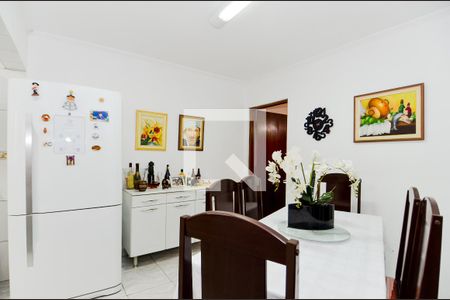 Casa à venda com 188m², 3 quartos e 2 vagasCopa