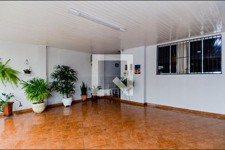Casa à venda com 188m², 3 quartos e 2 vagasGaragem