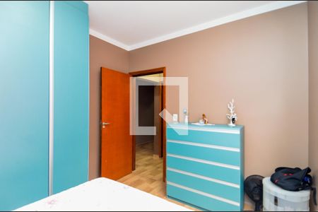 Casa à venda com 122m², 3 quartos e 2 vagasQuarto 2