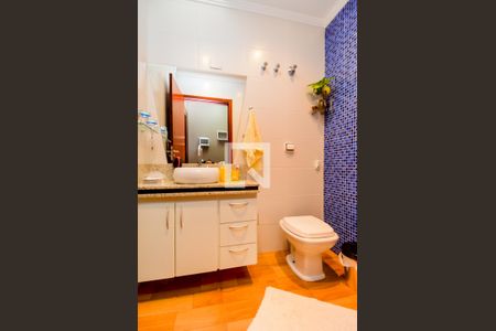 Casa à venda com 122m², 3 quartos e 2 vagasLavabo