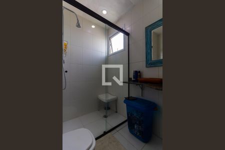 Apartamento para alugar com 189m², 3 quartos e 3 vagas Apartamento para alugar com 189m², 3 quartos e 3 vagasBanheiro da Suíte 1