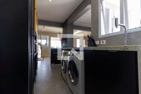 Apartamento para alugar com 189m², 3 quartos e 3 vagas Apartamento para alugar com 189m², 3 quartos e 3 vagasÁrea de Serviço