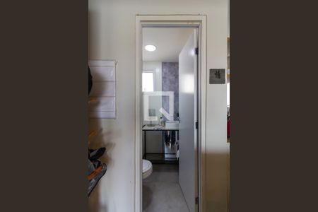 Apartamento para alugar com 189m², 3 quartos e 3 vagas Apartamento para alugar com 189m², 3 quartos e 3 vagasLavabo