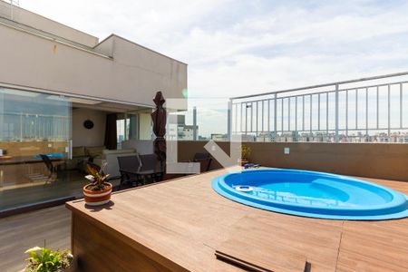 Apartamento para alugar com 189m², 3 quartos e 3 vagas Apartamento para alugar com 189m², 3 quartos e 3 vagasCobertura Piscina