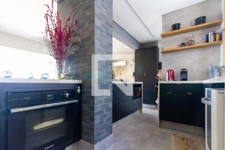 Apartamento para alugar com 189m², 3 quartos e 3 vagas Apartamento para alugar com 189m², 3 quartos e 3 vagasCozinha