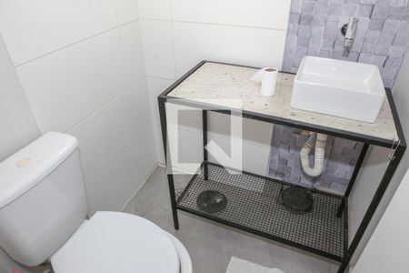 Lavabo/Banheiro de apartamento para alugar com 3 quartos, 189m² em Água Branca, São Paulo