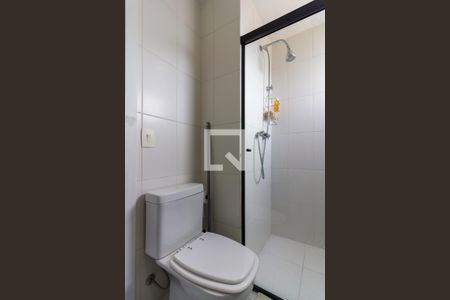 Apartamento para alugar com 189m², 3 quartos e 3 vagas Apartamento para alugar com 189m², 3 quartos e 3 vagasBanheiro da Suíte 1