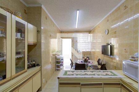 Casa à venda com 300m², 5 quartos e 6 vagas Casa à venda com 300m², 5 quartos e 6 vagasCozinha