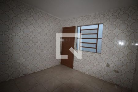 Casa à venda com 88m², 2 quartos e 1 vaga Casa à venda com 88m², 2 quartos e 1 vagaCozinha e Área de Serviço