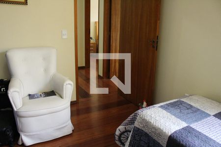 Casa à venda com 377m², 4 quartos e 6 vagasQuarto 4