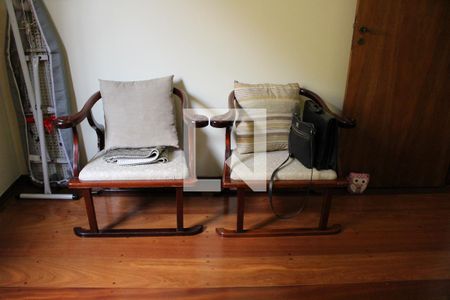 Casa à venda com 377m², 4 quartos e 6 vagasQuarto 1