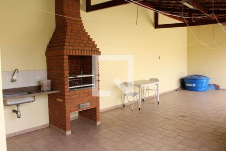 Casa à venda com 377m², 4 quartos e 6 vagasChurrasqueira