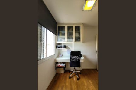 Apartamento à venda com 108m², 3 quartos e 2 vagas Apartamento à venda com 108m², 3 quartos e 2 vagasQuarto 1