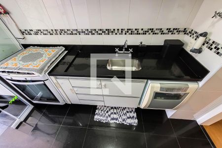 Apartamento à venda com 108m², 3 quartos e 2 vagas Apartamento à venda com 108m², 3 quartos e 2 vagasCozinha