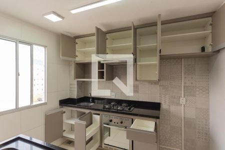 Apartamento à venda com 47m², 2 quartos e 1 vagaCozinha - Armários