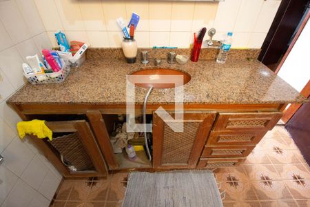 Casa à venda com 360m², 4 quartos e 4 vagas Casa à venda com 360m², 4 quartos e 4 vagasBanheiro da Suíte