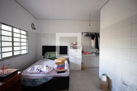 Casa à venda com 360m², 4 quartos e 4 vagas Casa à venda com 360m², 4 quartos e 4 vagasÁrea comum - Churrasqueira