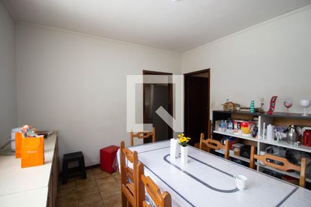 Casa à venda com 360m², 4 quartos e 4 vagas Casa à venda com 360m², 4 quartos e 4 vagasCozinha