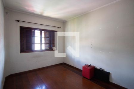 Casa à venda com 360m², 4 quartos e 4 vagas Casa à venda com 360m², 4 quartos e 4 vagasQuarto 3