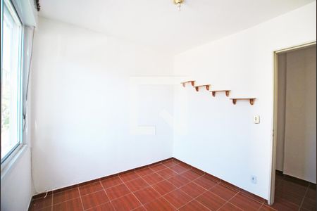 Quarto 1 de apartamento à venda com 2 quartos, 46m² em Cavalhada, Porto Alegre