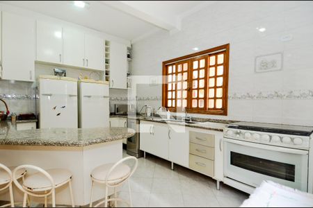 Casa à venda com 275m², 3 quartos e 3 vagasCozinha