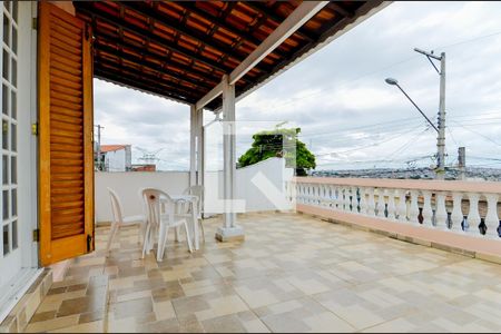 Casa à venda com 275m², 3 quartos e 3 vagasVaranda da Suíte 1