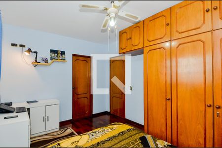 Casa à venda com 275m², 3 quartos e 3 vagasSuíte 2