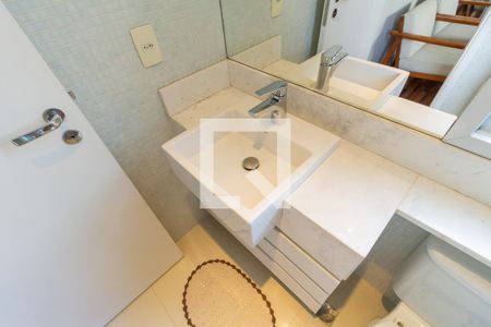 Apartamento à venda com 141m², 3 quartos e 2 vagas Apartamento à venda com 141m², 3 quartos e 2 vagasBanheiro da Suíte 3