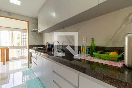 Apartamento à venda com 141m², 3 quartos e 2 vagas Apartamento à venda com 141m², 3 quartos e 2 vagasCozinha