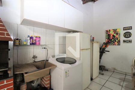 Casa à venda com 250m², 2 quartos e 5 vagasÁrea de Serviço