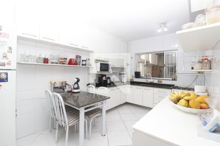 Casa à venda com 250m², 2 quartos e 5 vagasCozinha