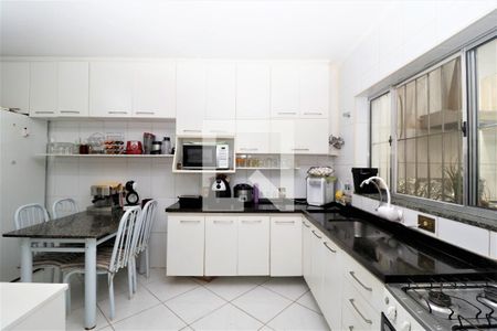 Casa à venda com 250m², 2 quartos e 5 vagasCozinha