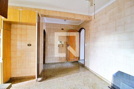 Casa à venda com 220m², 2 quartos e 1 vagaCozinha