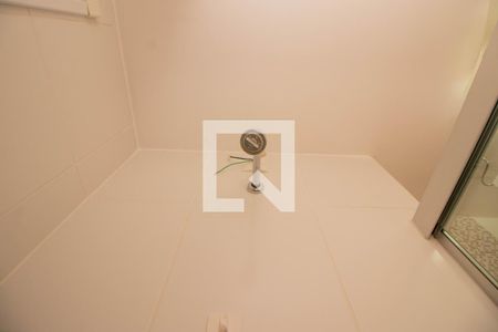 Apartamento à venda com 76m², 3 quartos e 1 vaga Apartamento à venda com 76m², 3 quartos e 1 vagaBanheiro Social