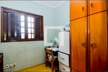 Casa à venda com 100m², 3 quartos e 2 vagasQuarto 2