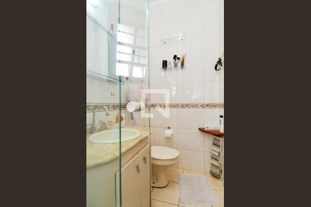 Casa à venda com 100m², 3 quartos e 2 vagasBanheiro da Suíte