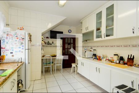 Casa à venda com 100m², 3 quartos e 2 vagasCozinha