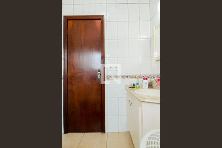 Casa à venda com 100m², 3 quartos e 2 vagasBanheiro Social