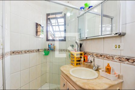 Casa à venda com 100m², 3 quartos e 2 vagasBanheiro da Suíte