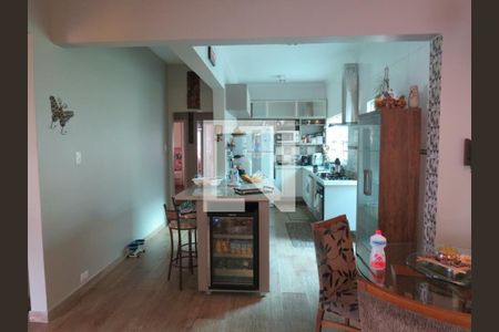 Casa à venda com 3 quartos, 473m² em Cidade Vargas, São Paulo