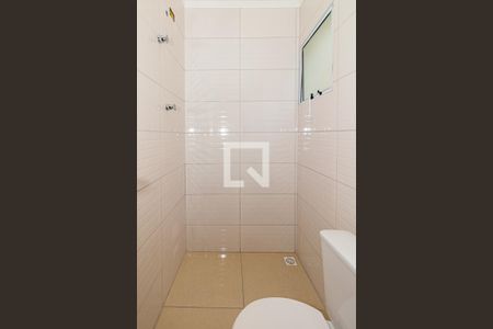 Casa de condomínio à venda com 80m², 2 quartos e 1 vagaBanheiro da Suíte 1