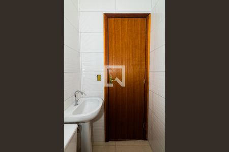 Casa de condomínio à venda com 80m², 2 quartos e 1 vagaBanheiro da Suíte 1