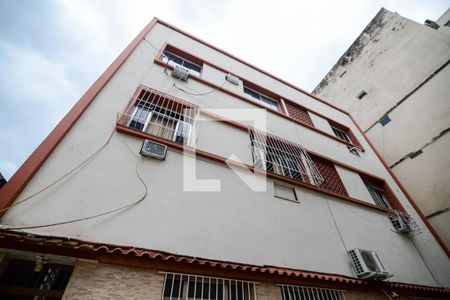 Apartamento à venda com 65m², 1 quarto e 1 vagaFachada